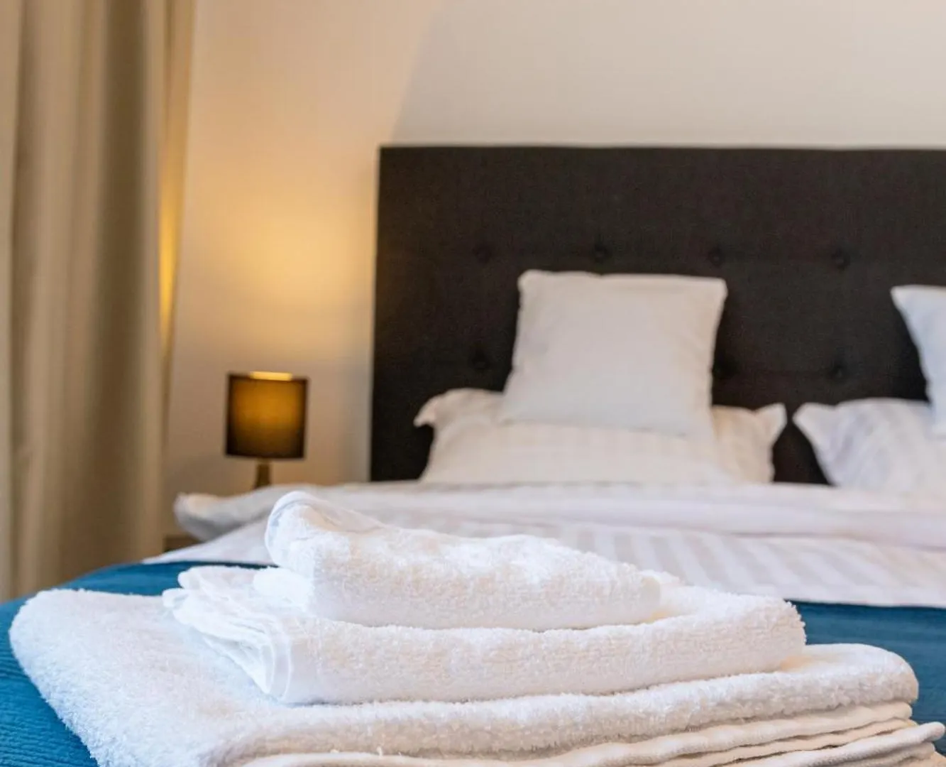 Cloudscape Apartment Near National Arena & Mega Mall Bucarest